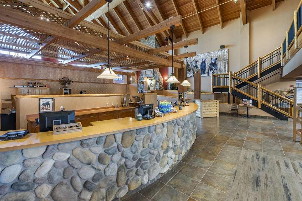 Three Bears Resort Warrens Интерьер фото